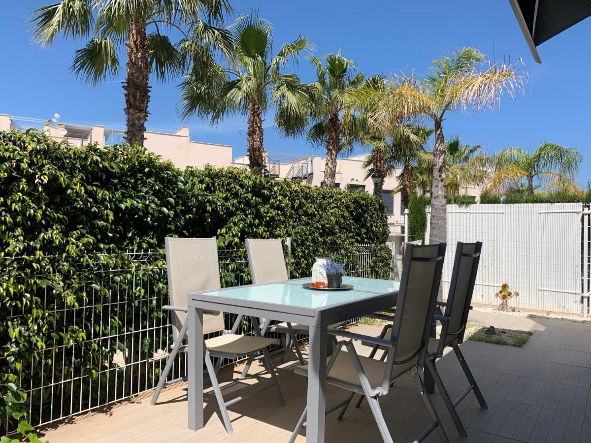 Punta Prima Villa 3 Bedrooms And Solarium Sea View Torrevieja Exterior photo