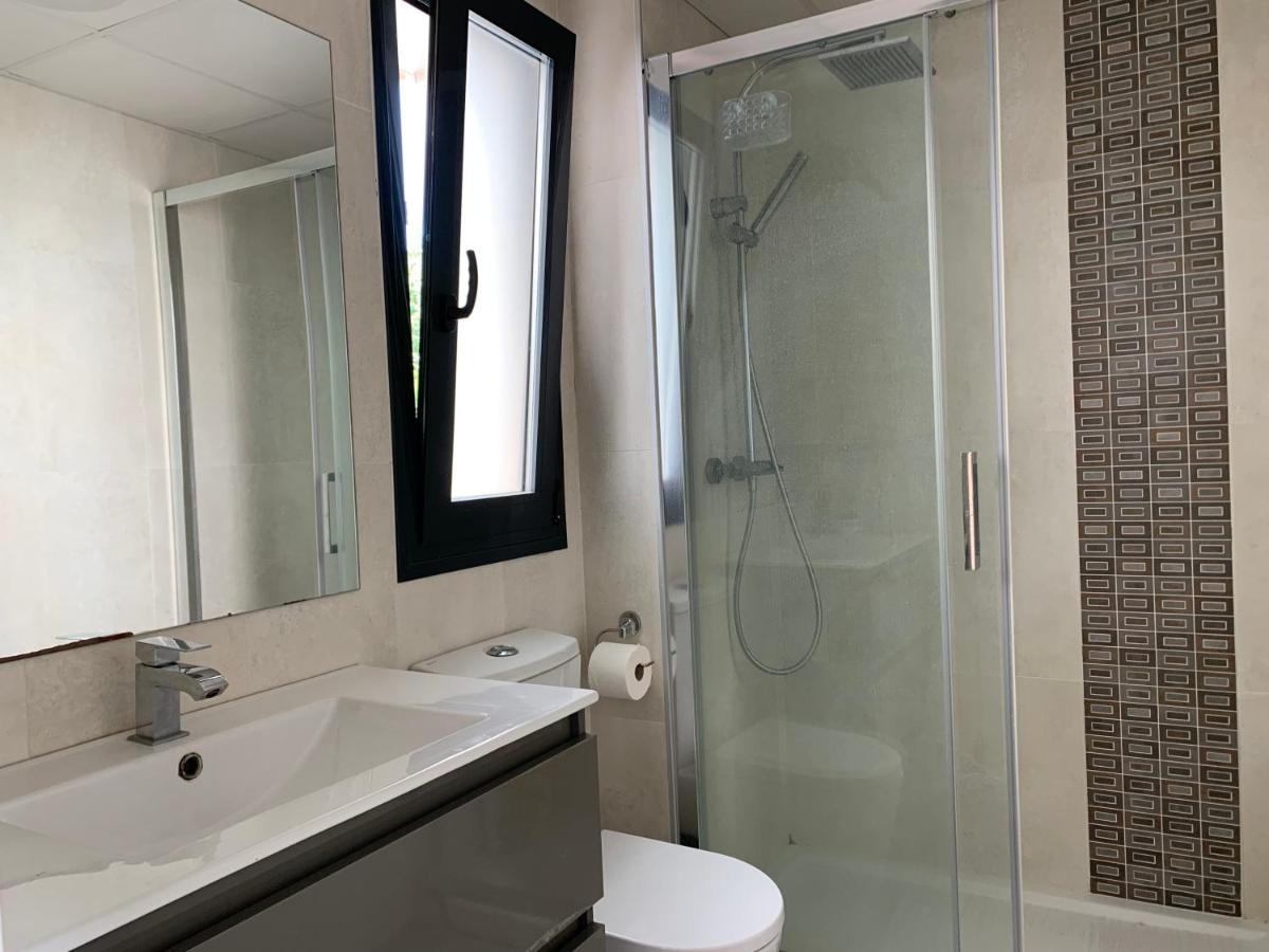 Punta Prima Villa 3 Bedrooms And Solarium Sea View Torrevieja Exterior photo